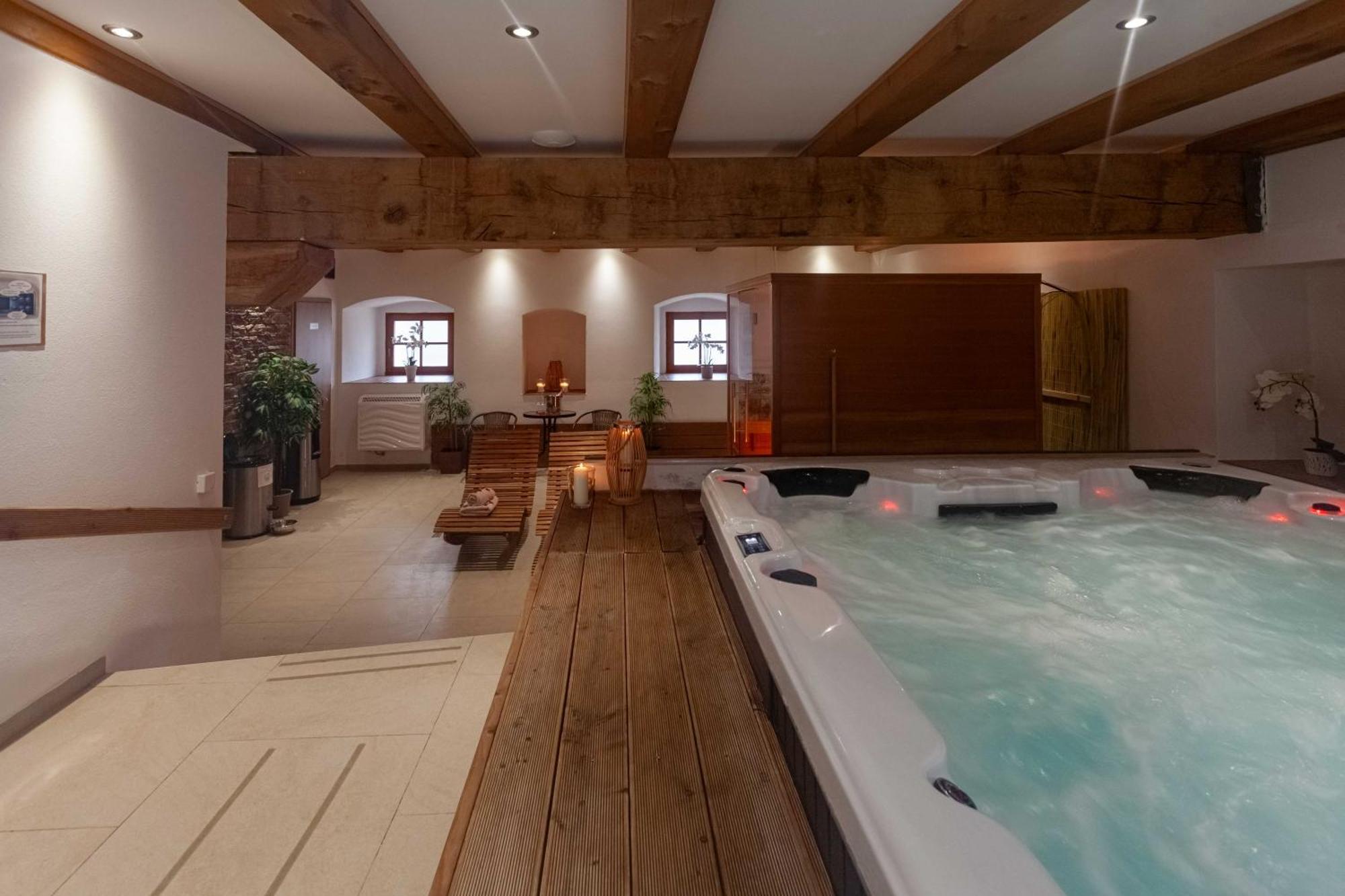 Resort Mlyn Karolinka Vranov nad Dyjí Buitenkant foto